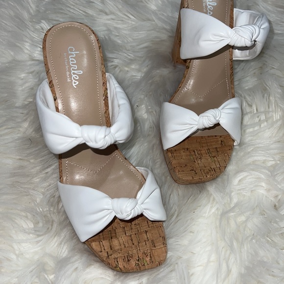 Charles By Charles David Women's Intuit Platform Heeled Sandals. Size 9 - Picture 5 of 10